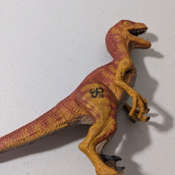 Lot of 7 Vintage Jurassic Park Dinosaurs - Picture 8 of 16